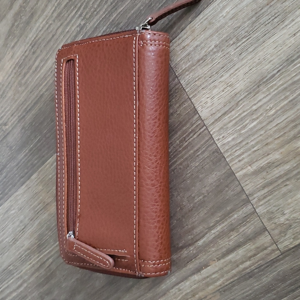 Wallet - Picture 2 of 6